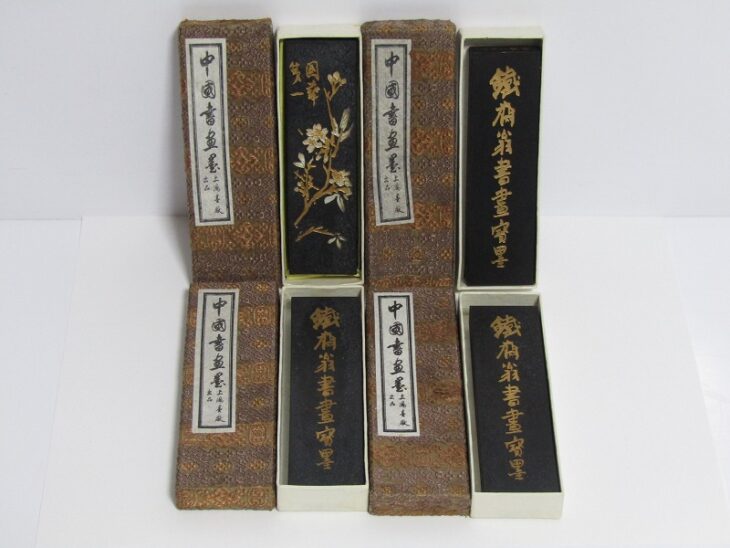 SBCB】X062 中国墨 呉舜華造 玉虹楼清賞 箱付 文