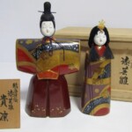 東京都杉並区善福寺にて、作家物の輪島塗 蒔絵の立雛などの日本人形、和琴(六弦琴)、尺八などの和楽器の出張の依頼をいただきました。
