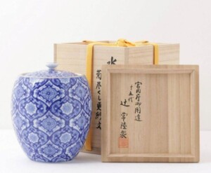 十五代 辻常陸 菊尽くし更紗文 水指 共箱 茶道具